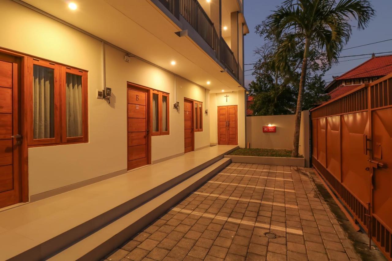 Oyo 1200 Kencana Residence Jimbaran  Ngoại thất bức ảnh