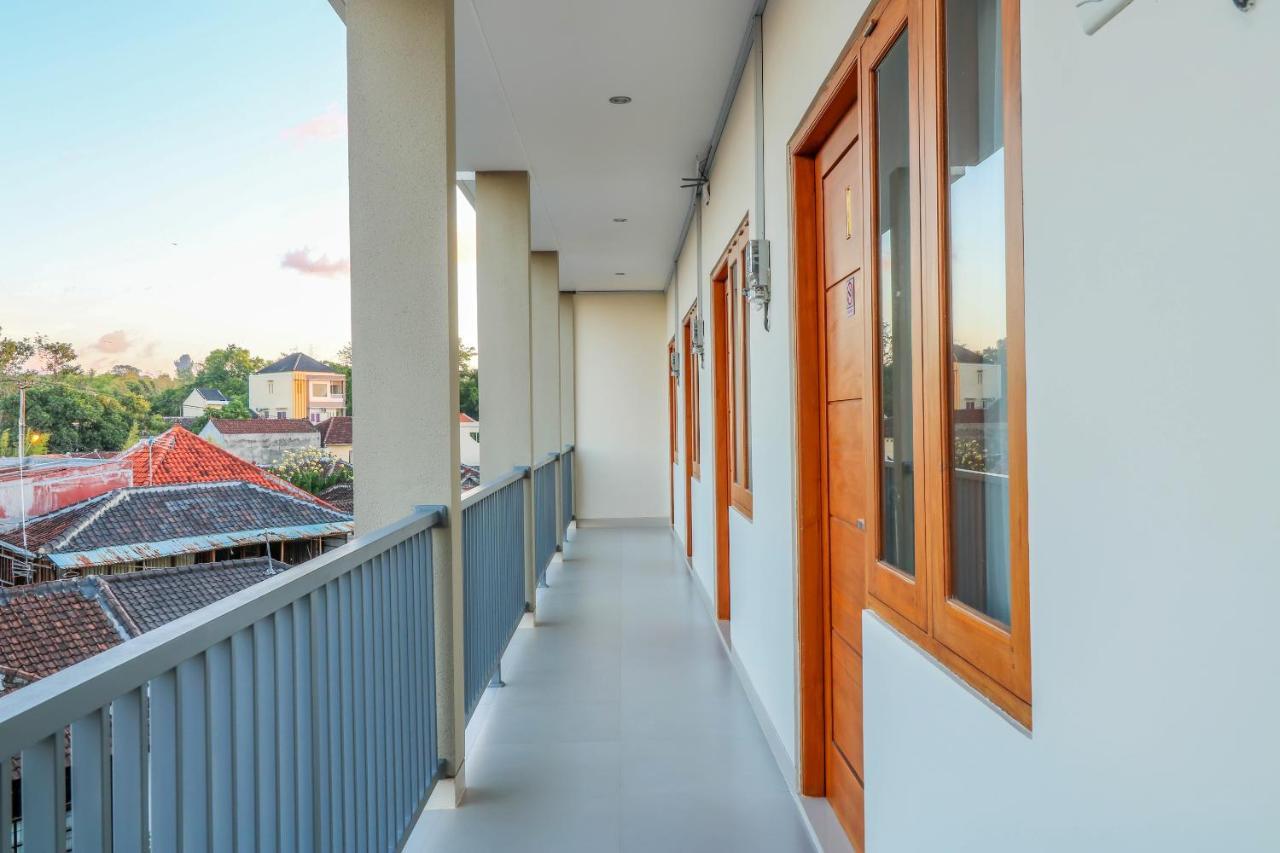 Oyo 1200 Kencana Residence Jimbaran  Ngoại thất bức ảnh